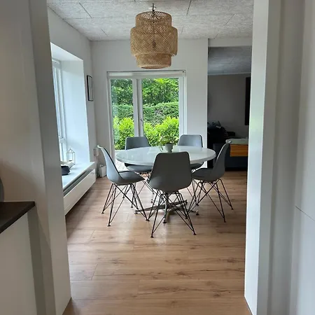 ヴィラ Lovely Downtown *